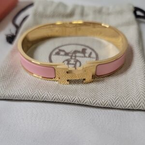 Hermes Pink Enamel H Clic Bracelet in Gold